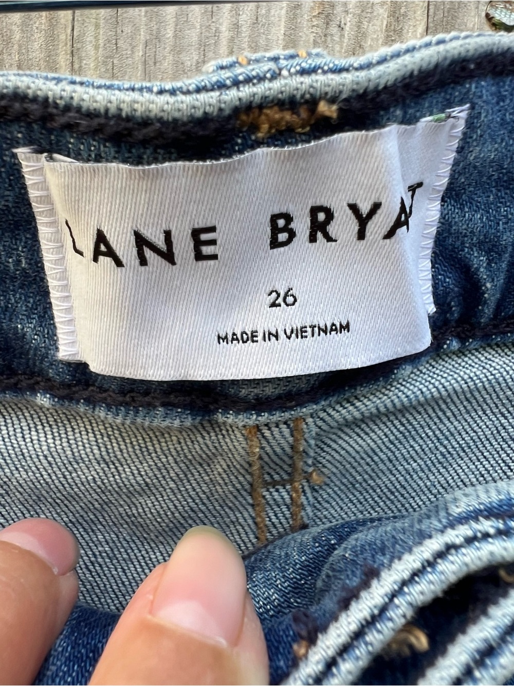LANE BRYANT Mid Rise Boyfriend Denim Shorts Cuffed Stretch Women’s 26 NWT NEW - Picture 6 of 11